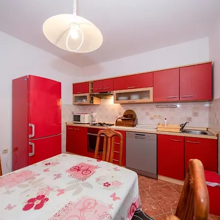 Kuca Leonora Apartman