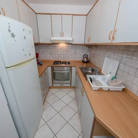Apartman Kuca Leonora
