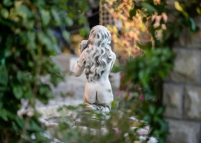 Kuca Leonora Apartment