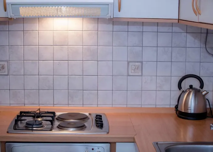 Kuca Leonora Apartment *