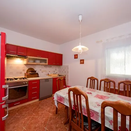 Apartamento Kuca Leonora