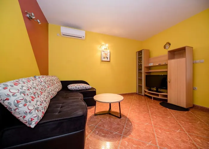 Kuca Leonora Apartamento