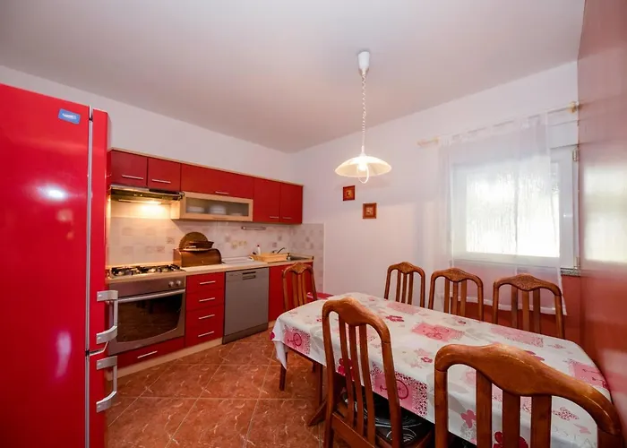 Apartman Kuca Leonora