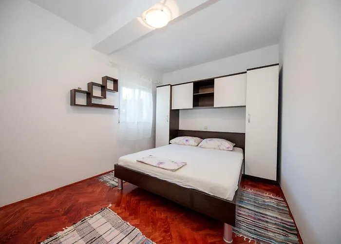 Apartamento Kuca Leonora