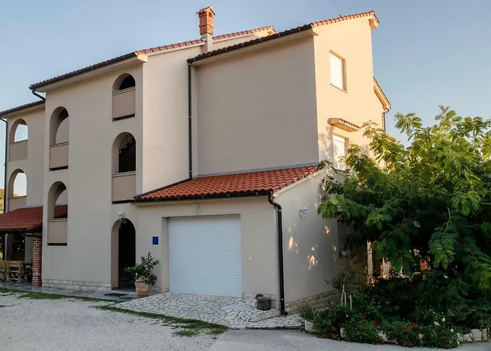 Apartamento Kuca Leonora *