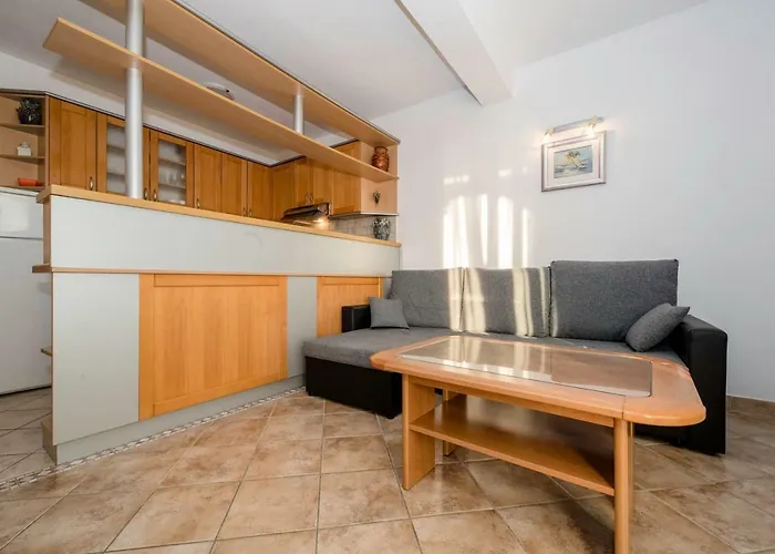 Kuca Leonora Apartamento Banjol