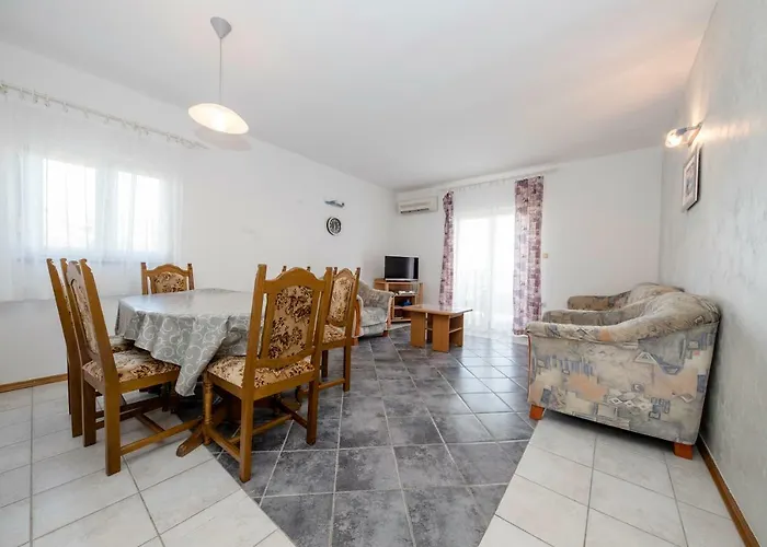 Apartamento Kuca Leonora Banjol