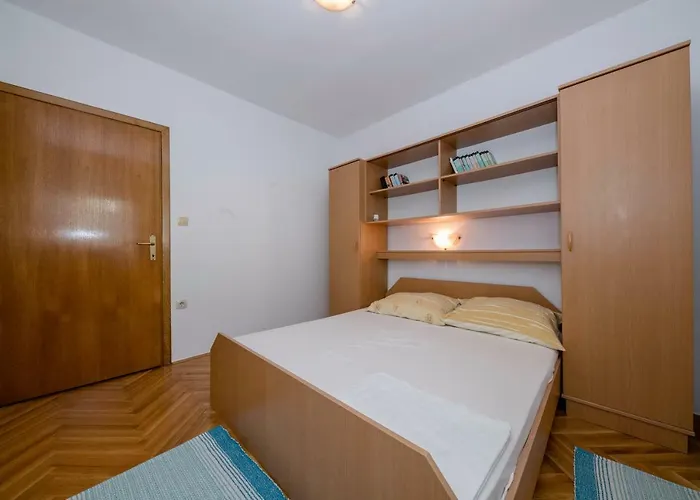 Apartman Kuca Leonora Banjol